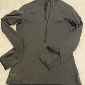 Nike Pro Dri-FIT Hyperwarm 1/2 Zip with Thumbholes
